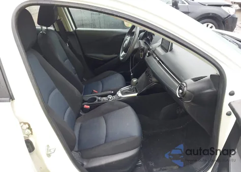 2018 Toyota Yaris Ia из США, поврежденный, VIN 3MYDLBYV4JY300685